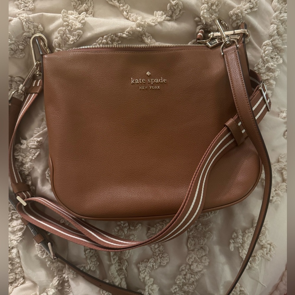Kate Spade Rosie crossbody like new